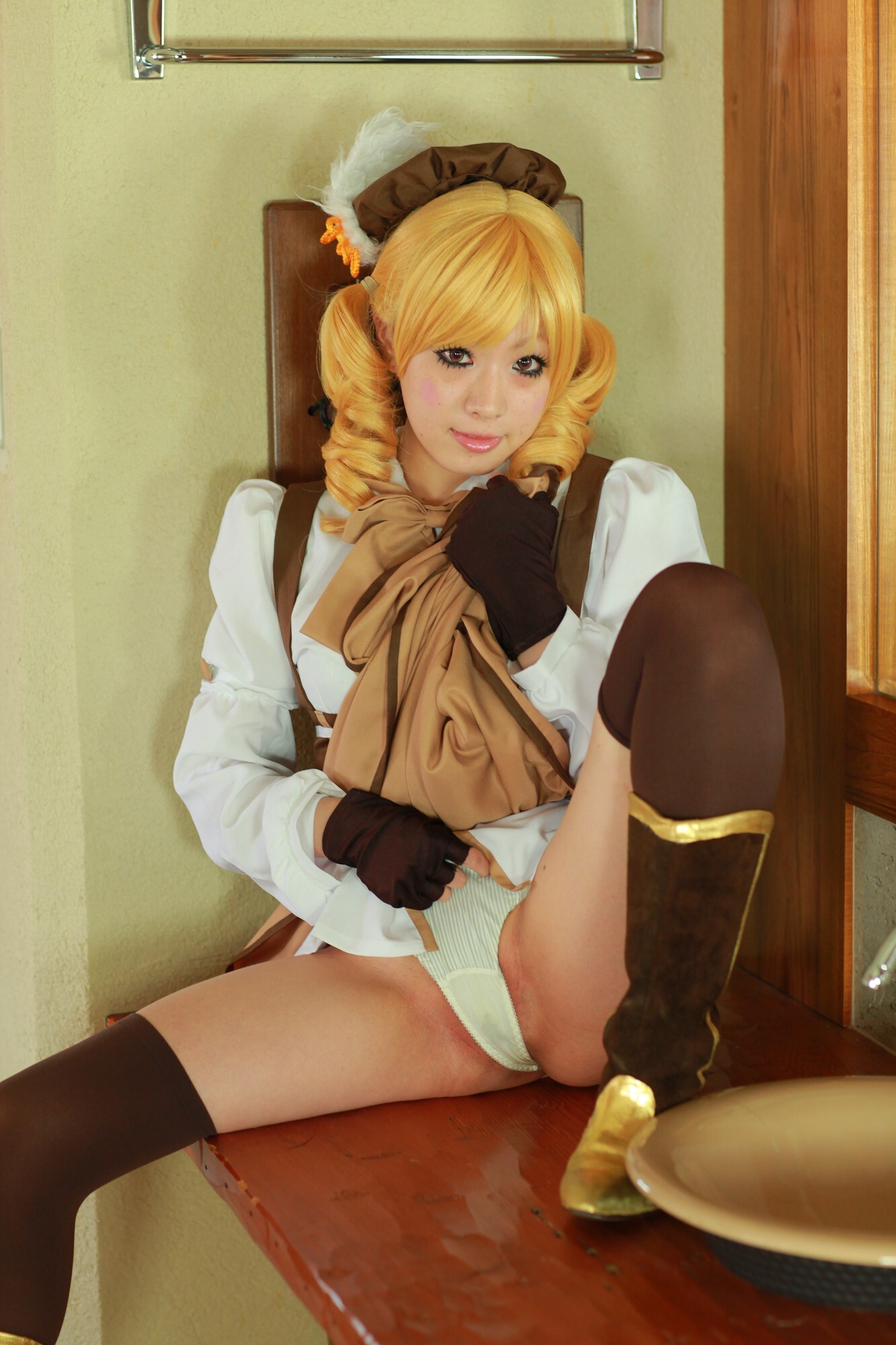 [Cosplay]  Mahou Shoujo Madoka Magika - New Mami Tomoe Hot Cosplay 1